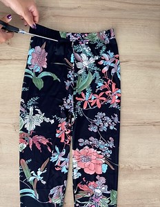 8.9M views · 151K reactions | TRANSFORMAR ROPA VIEJA - HACER VESTIDO FÁCIL Y MUY RÁPIDO | Ximena Rodríguez R | Facebook