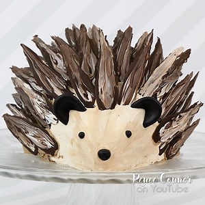45K views · 553 reactions | Last December we added a baby #hedgehog to our family, her name is Lulu! She is the inspiration for my latest tutorial... an adorable #HedgehogCake! I have the full tutorial up on my YouTube channel (link in the comments). | Renee Conner Cake Design | Facebook
