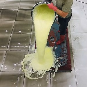 2M views · 4.8K reactions | This old traditional carpet deserves to be cleaned #cleaning #oldies | Change Cleaning | Facebook