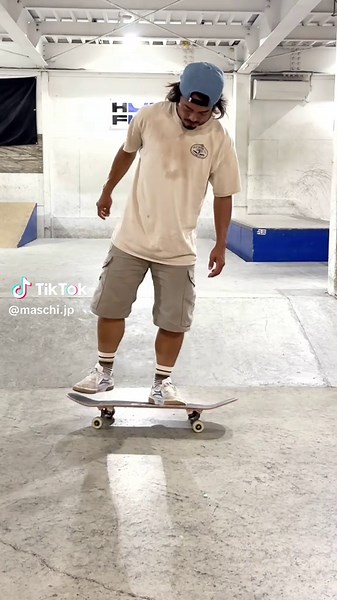 ✅シンプルシリーズ【キックフリップ】 #TikTokSportsキャンペーン #スポーツ | How To Do A Kickflip