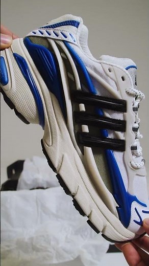 Unboxing Pharrell's latest adidas Adistar Jellyfish #sneakers #sneakerhead #adidas