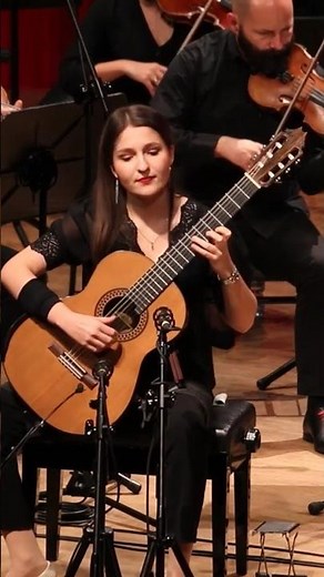 Concierto de Aranjuez (1st mvt) with Aukso orchestra Final of the Silesian Guitar Autumn Competition