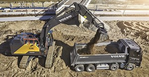 EC250E Hybrid | Excavators