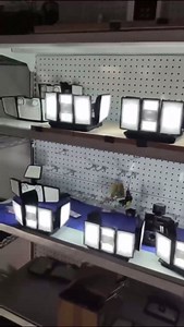 GeoMade Bright Solar Flood Lights Outdoor Waterproof Dusk to Dawn, Powered Security Spot Lighting, Motion Sensor Lamp for Yard Outside House Patio Backyard Porch Power (5Head*1Pack)