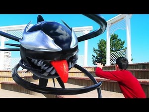 Pacman vs Venom in Real Life