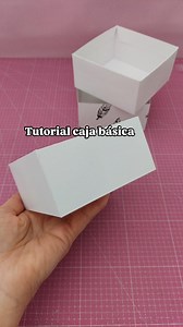 5.4K views · 37 reactions |  Tutorial caja básica con tips.  Video #2 del básicos de la papelería. ⁉️ Tenes dudas dejame abajo y te contesto. ❌️ No te vayas sin guardarlo #packaging #tutorials #emprendedora #cajapersonalizada #cajaderegalos #emprendedoralatina #empaques | La Reina del Tutorial | Facebook
