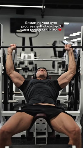 Ben Meister on Instagram: "4 weeks off, might as well be 4 years off with the way these weights be feeling 😭.But on a real note taking time off to enjoy life and experience new things will always be worth losing a bit of strength over. Strength will come back but time won’t"