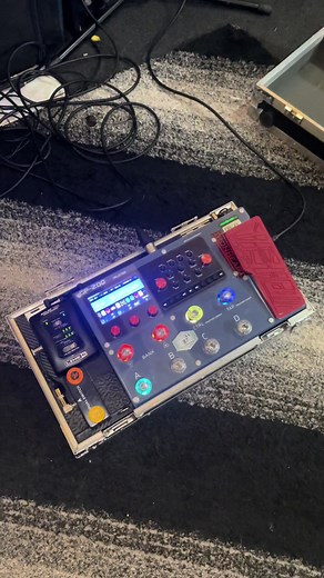 Valeton GP 200x Pedal Board Overview and Review