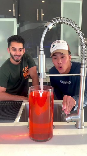 Whoever Overspills Loses… #challenge #spill #friends #jojosim | Jojo Sim