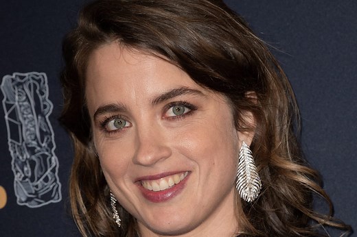 Adèle Haenel a 35 ans : polémique, compagne, arrêt du cinéma, sa nouvelle vie… Tout savoir