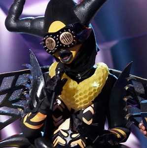 31K views · 2.4K reactions | We loved having legendary Gladys Knight as Bee!  | The Masked Singer | Facebook