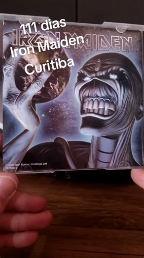 111 DIAS PARA O IRON MAIDEN | Different World | Single (2006) 🤘💿