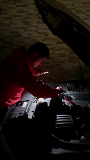 Tired of working in the dark? 💥Game-changer for mechanics! This 44" bendable LED strip shines where you need it: • Inside engines • Behind panels • Under sinks Why settle for straight-ahead lighting? ✅️Get flexible light that follows the problem 👀 Order now and see the difference today! | Accustomas