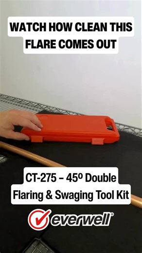 🇺🇸 This versatile kit flares 9 different sizes and swages 7 tube sizes, making it a must-have for every technician. Compact and convenient, it comes with a sturdy carrying case for easy transport. Whether you’re on-site or in the shop, this tool kit has you covered for all your flaring and swaging needs! Upgrade your toolkit today and experience the precision and reliability that Everwell Parts delivers! 💪💨 - 🇪🇸 Este kit versátil hace abocinados en 9 tamaños diferentes y expande 7 tamaños 