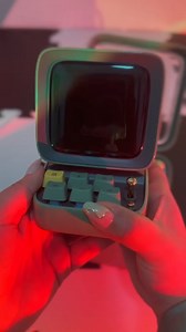 It can not only sing songs but also play games. follow:@divoominternational credit:@asmrbydanna | Divoom