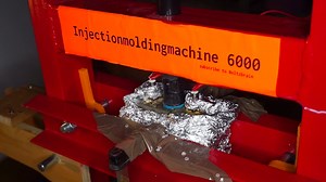 DIY Injection Molding Press