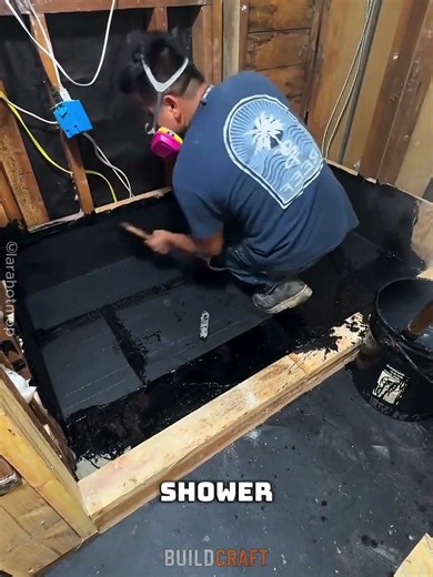 A Shower Building Method You Rarely See in the US #diy #howto #usa