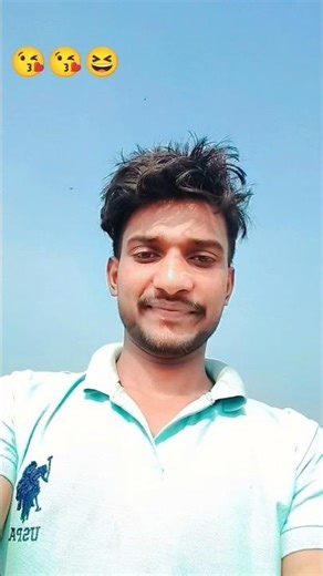 Papa aa gai yaar 🤣🤣 sharam lag gai#bollywoodmusicbolleywoodsong #song #bolleywoodsong #laxmikantpya