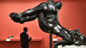 Video: Paris marks Rodin centenary with impressive exhibition