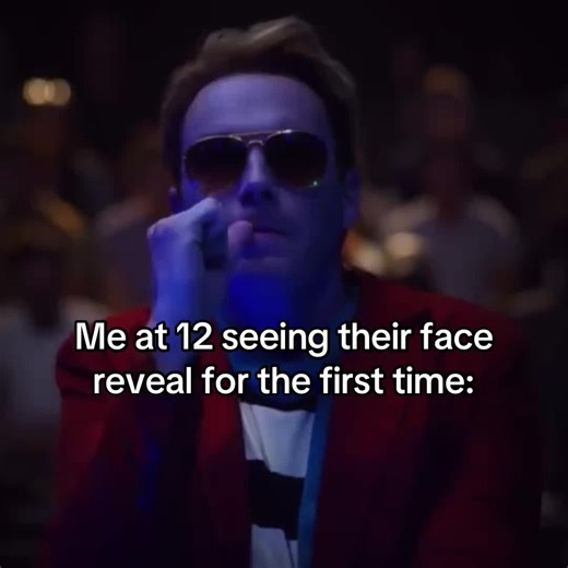 The Hollow Face Reveal Reaction