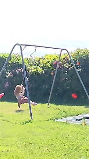 M (@_______.shell.______)’s videos with Runaway - AURORA