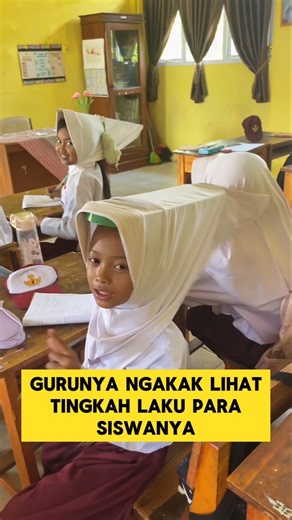 momen lucu ketika guru tertawa melihat tingkah laku para siswanya ‼️‼️‼️#lucu #siswa #guru #shorts