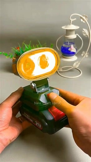 2.6K views | Powerful 21V Cordless LED Work Light . #21v #cordless #LED #inverter #ideas #bettery #facebookreel | New Craft Ideas | Facebook
