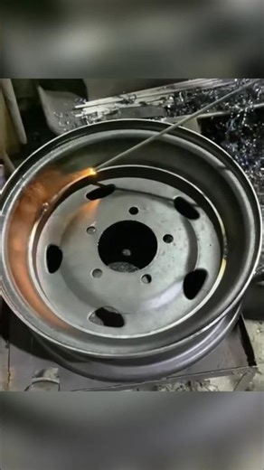 Raw Steel → Pickup Wheel Rim Process 🚚⚙️