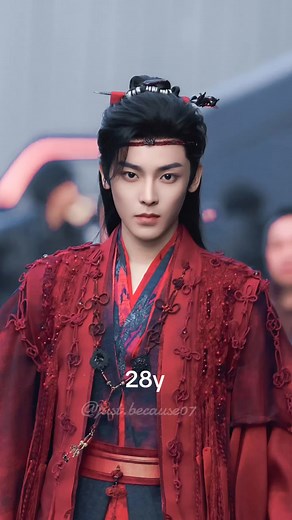 Fiction vs real life. 💭 #入青云 #LoveInTheClouds #CinematicVibes #cdramalover #FYPBrasil