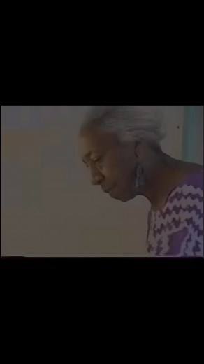 Edna Lewis, the grande dame of Southern Cooking, created the blueprint for the farm to table lifestyle. #ednalewis #rip #blackchefs #blackchef🔥🔥🔥🔥💙🖤💙🖤 #basebuilderstv#gbenisrael#basebuilderstvmusicplaylists | Base Builders TV