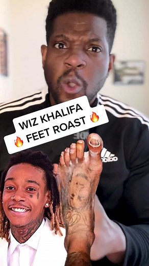 WIZ KHALIFA FEET ARE OUTTA CONTROL #wizkhalifa #wizkhalifafan #feet #comedyroast #artsymusa #roastreactions #feetcare #feetcarearoutine #toebro