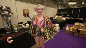 Tine (32) lever av Cosplay