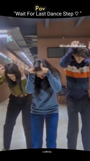 Hattimatim Tim Viral Song || Girls Group Dance || WhatsApp (Lyrics) Dance Status ||