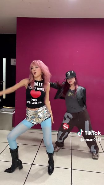 Seulgi's Choreography from Red Velvet: A Dance Guide