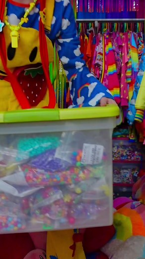 Organizing Beads Video: How to Store Beads and Decorate with Kitbeez