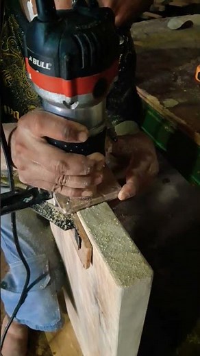 驚きの職人技！まな板に美しいハンドストリップ加工の全工程