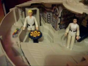 Star Wars Vintage - Millennium Falcon Palitoy 1979 Toy MIB