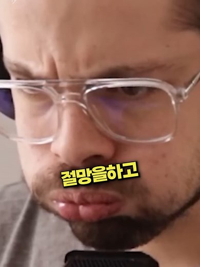 노트북에 1000개의 바이러스를 설치한 남자 #조슈아매거진#바이러스#노트북#유머#백신#viral