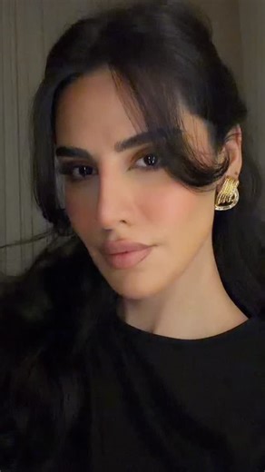 Mbm on Instagram: "Makeup tutorial 🤍"