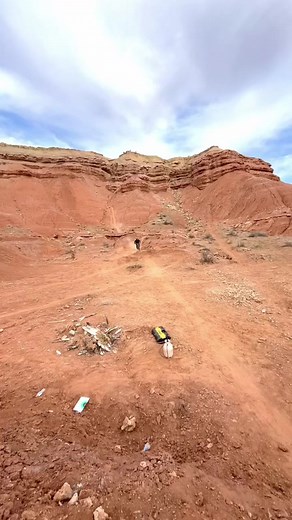 Steezy hip sends | Whattaride