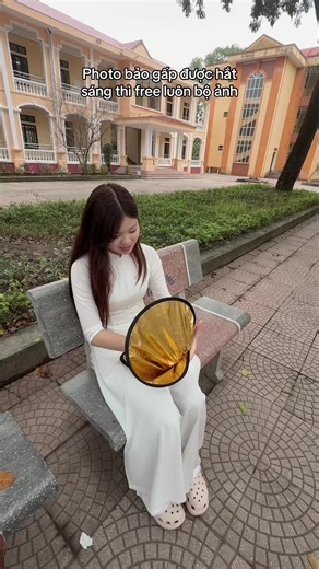 Mastering Photography: The Art of Light Reflection