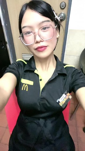 Mcdonald's Crew: The Life of Mcdo Workers