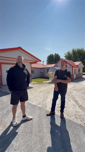 83K views · 643 reactions | Visite de la ferme Julio à Granby #ferme #animaux #lait #vache #quebec #entrepreneur #famille | Livora & Woouf | Facebook