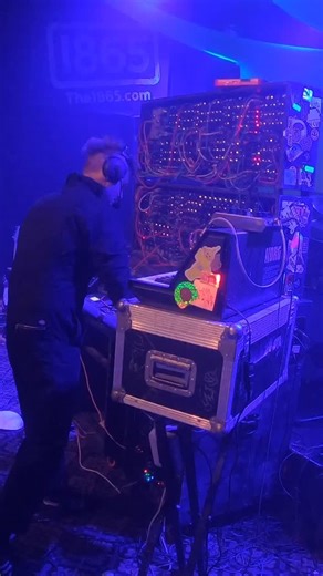 4.7K views · 419 reactions | Waiting for the world to end at Southampton last week 1865 | LOOK MUM NO COMPUTER | Facebook