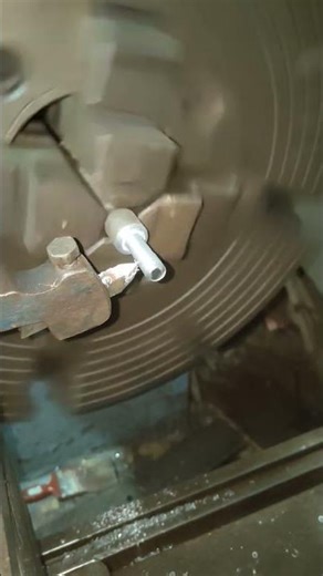 thread cutting...#jcbvideo #stickwelding #cuttingtool #whowillbemylifepartnerta #woodworkingmachine