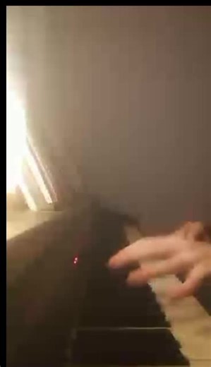 thats my first video Moonsun-tokio hotel #tokiohotel #moonsun #singing #piano