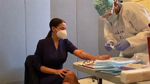 Rep. Alexandria Ocasio-Cortez Gets Antibody Test for COVID-19