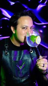 How to make a PERFECT gin and tonic! 🤩🍸