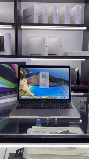 MacBookUz Rasmiy on Instagram: "🚀 MacBook Pro 2020 Space Grey 🖥 13.3 Inch 2560*1680 2K Retina ⚙ Prosessor M1 8 Yader CPU 8 🔎 Ram 8GB (Ozu) 💾 SSD 255GB M.2 Nvme 🖲 GPU 8 video Card 🔋 8-9 Soat 🔋Sikl 126 (Yomkost 95%) 🤏Touch Bar ⌨️Подсветка клавиатура 📌 garantiya 30 kun ⚒ xolat ideal ♻️ obmen yoq 💸 635$ 📲+998971293333 📜qoshimcha malumot: ✅ Flutter/IOS /Web Developer Phyton /Swift /Dasturlash it sohasi uchun moljallangan and ❗️ 🇺🇿 manzil : Toshkent Malika A12 #apple #macbook #macbookpro