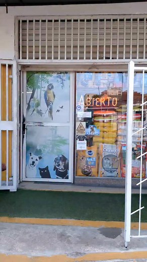 1.2K views · 16 reactions | @agro.planetazul Agropecuaria La Fauna del Planeta Azul. Lunes a sábados, de 12 del mediodía a 8 de la noche. Avenida Intercomunal de Macuto, diagonal a Protección Civil y al Comedor Popular, cien metros antes de la Placita Pedro Elías Gutiérrez de El Teleférico. Parroquia Macuto, La Guaira, Venezuela. #desparasitanteparaanimales #perrosygatos #mascotas #laguairavenezuela | PaseoMacuto | Facebook